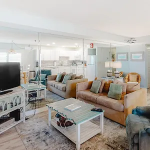 Dollar I 301 Apartment